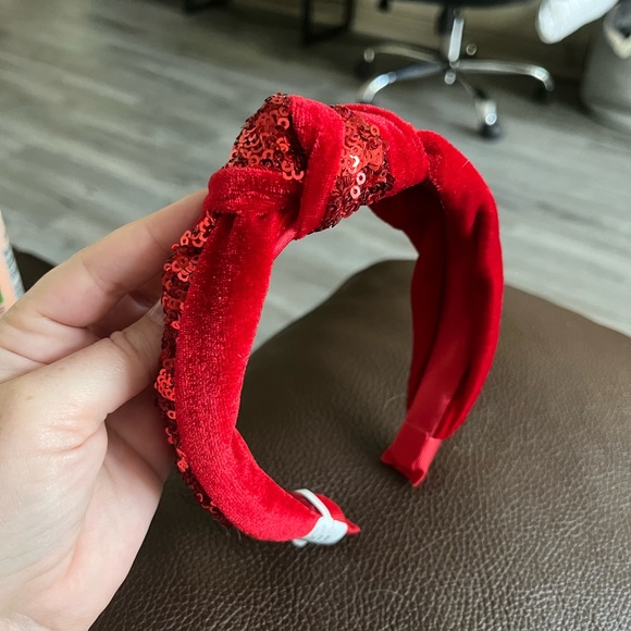 NWT sequin headband